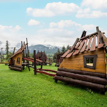 Beautiful With Mountain View By Renters *